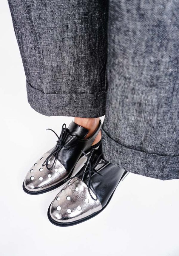 Scarpe basse in pelle da donna di Le Bohémien