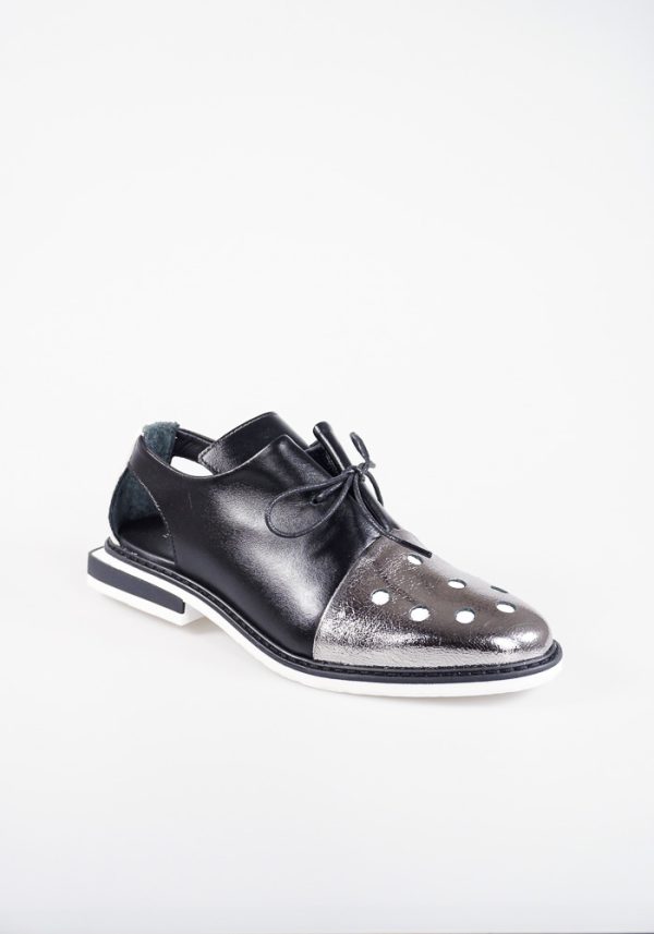 Scarpe basse in pelle da donna di Le Bohémien
