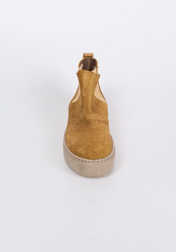 chelsea moca - 3
