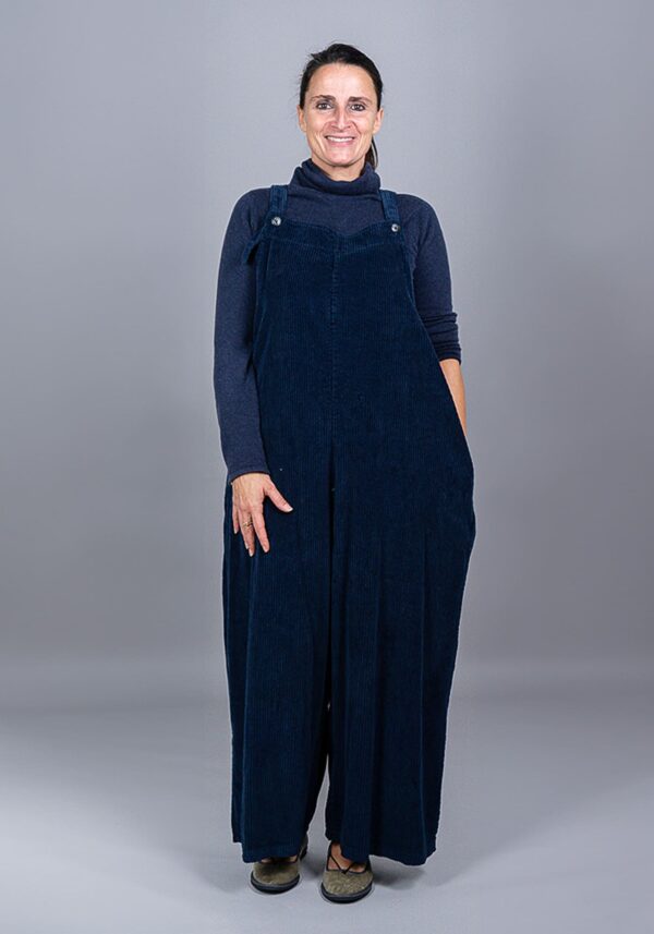 Maxi salopette in velluto a coste color blu