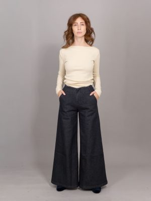 jeans a palazzo intero indossato