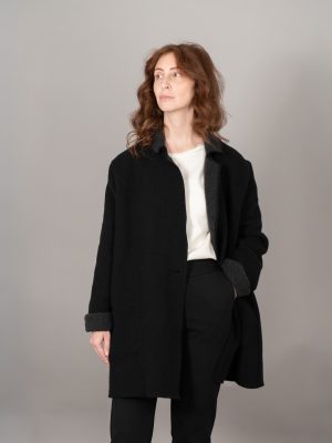 cappotto otto bicolor colore nero indossato-5