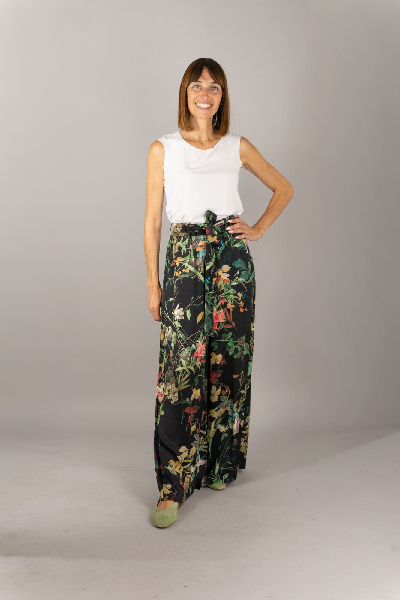 pantalone palazzo tulia fantasia-1 dettagli di capogrio pantalone palazzo tulia fantasia-1 dettagli di capogrio