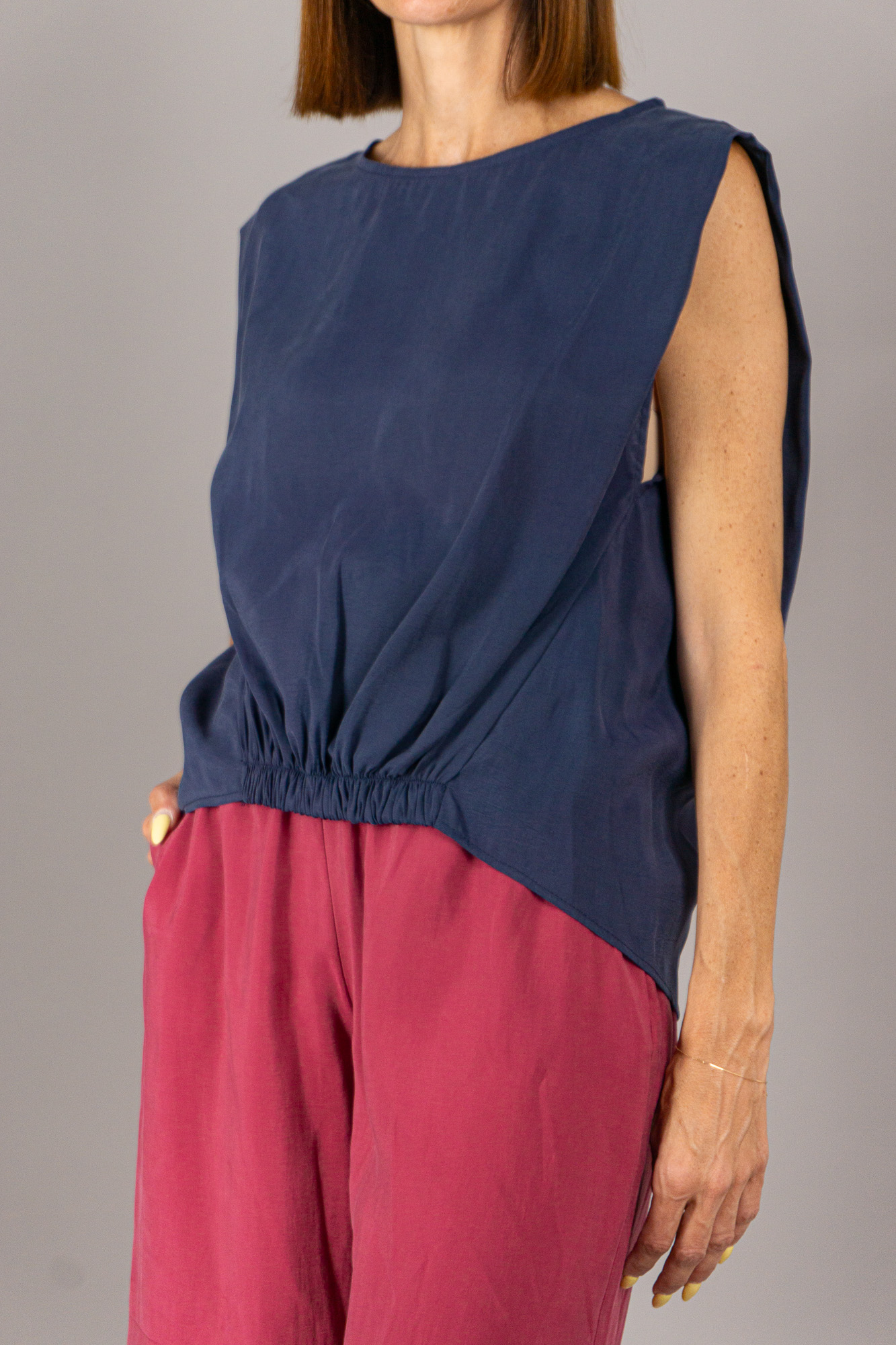 top tulia colore blu dettaglio dettagli di capogiro top tulia colore blu dettaglio dettagli di capogiro